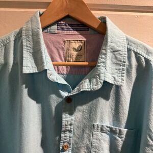 Colours Alexander Julian Mens size XL Turquoise Blue Short Sleeve Organic Cotton